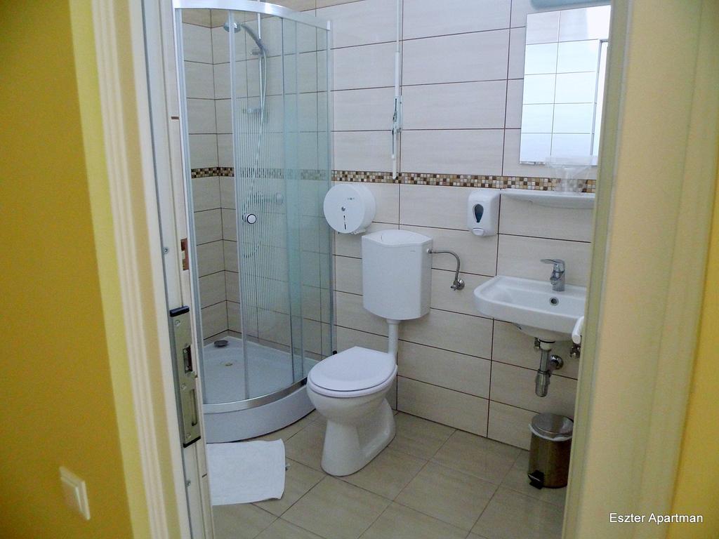 Eszter Apartman Bekescsaba Exteriör bild