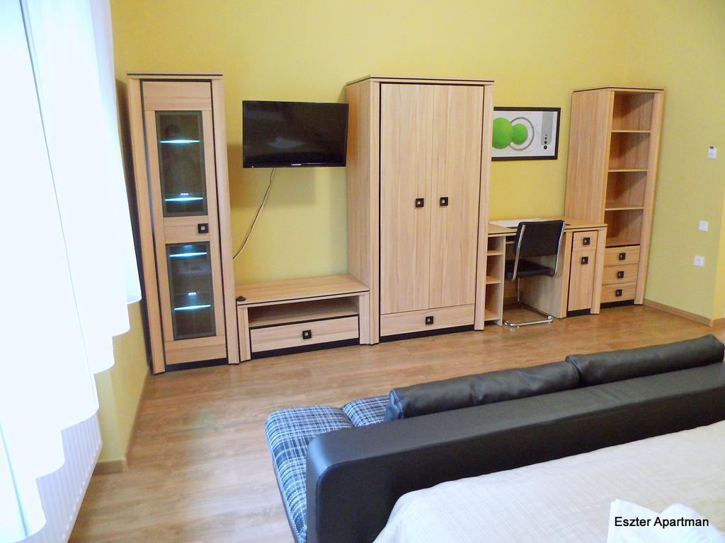 Eszter Apartman Bekescsaba Exteriör bild