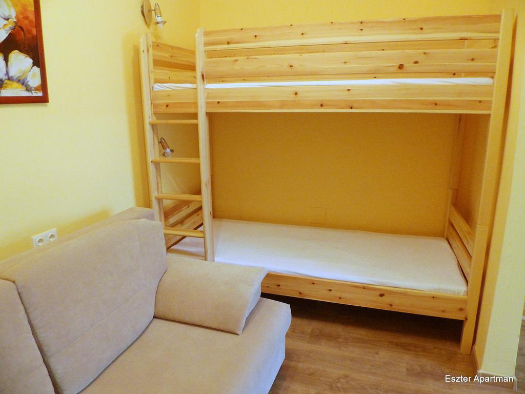 Eszter Apartman Bekescsaba Exteriör bild