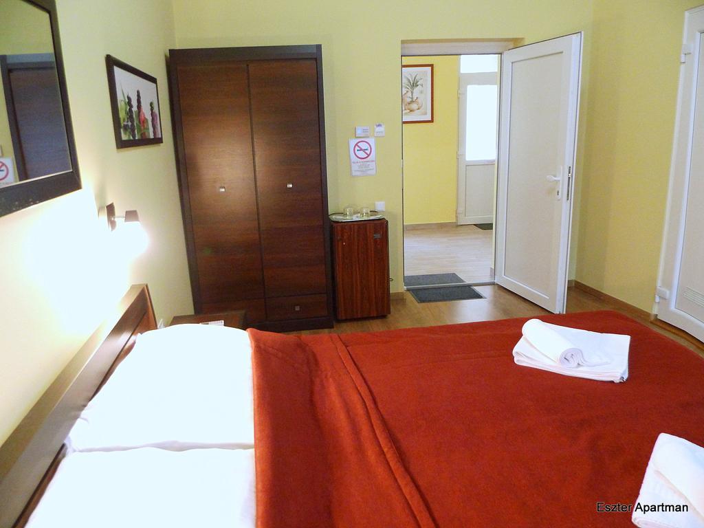 Eszter Apartman Bekescsaba Exteriör bild